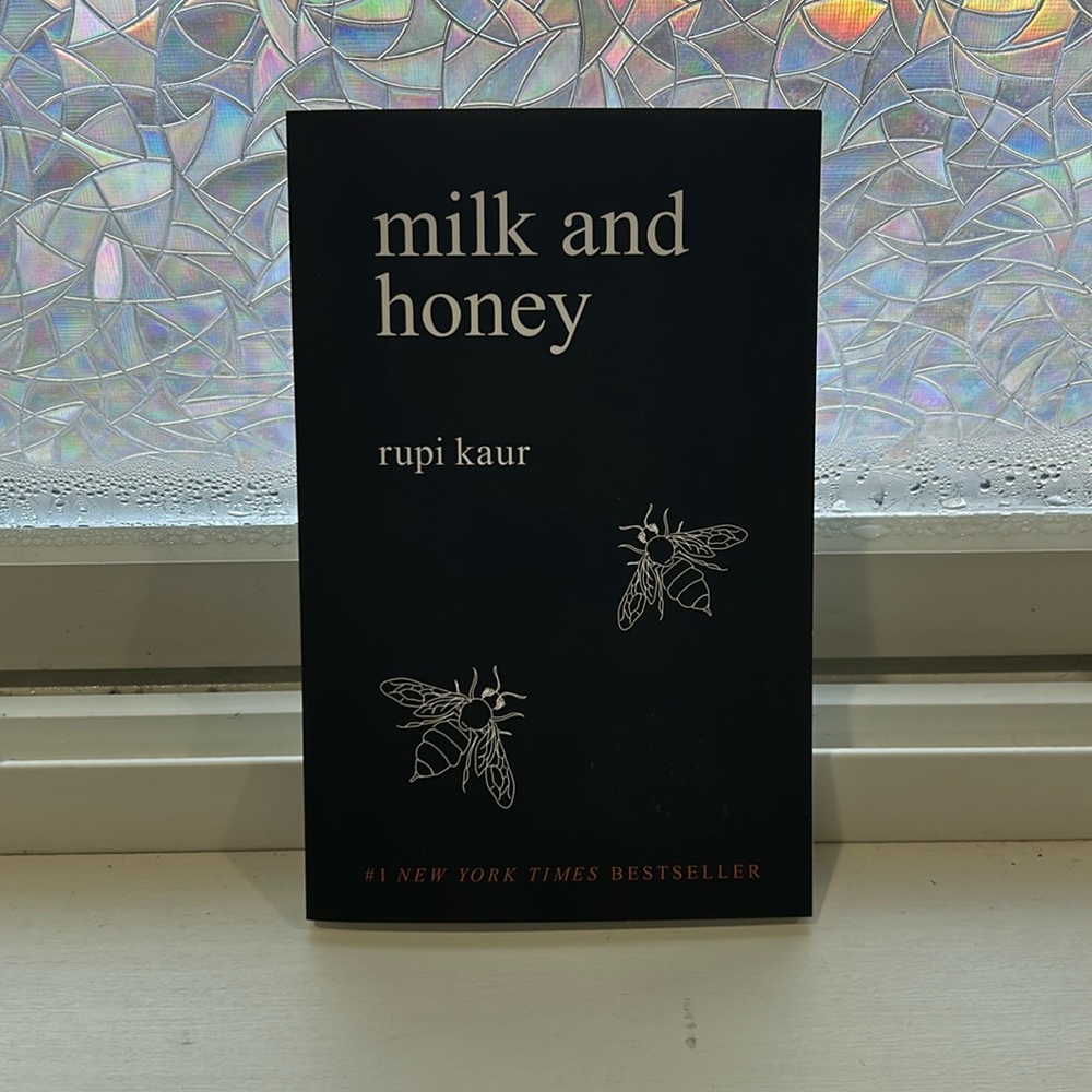 milk and honey by Rupi Kaur #1 New York Times Bestseller book